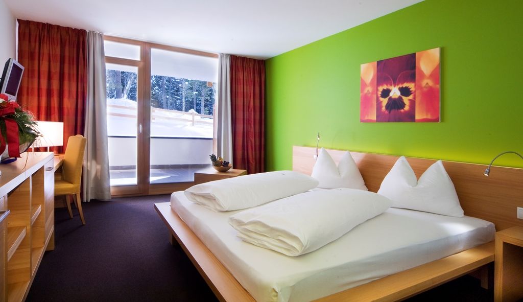 Falkensteiner Hotel Antholz - Adults Only Δωμάτιο φωτογραφία